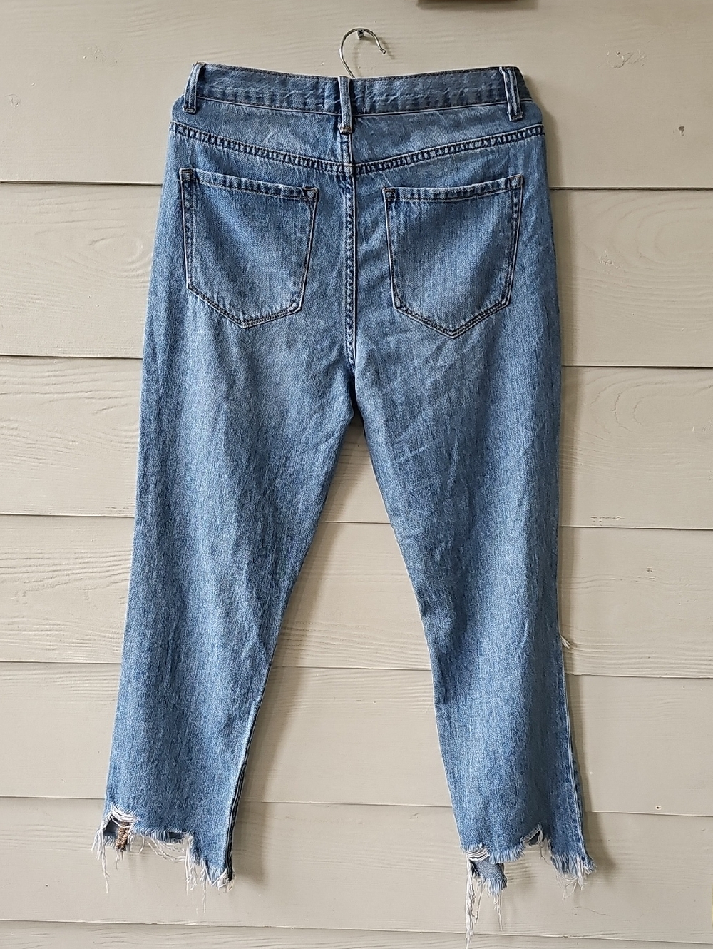 Light Blue Distressed Boyfriend Jeans with Frayed Hem - Picture 5 of 10